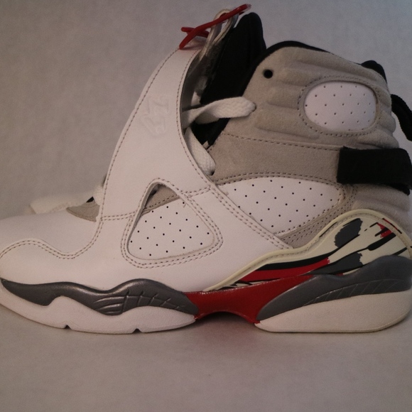Air Jordan 8 Bug's Bunny - Picture 3 of 8